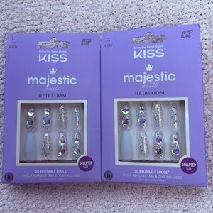 NWT/ Kiss Majestic Nail Set Heirloom (lot of 2) adhesive tabs and glue included